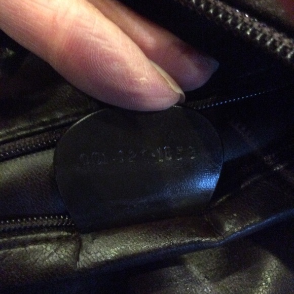 Gucci Suede Shoulder Bag - Picture 8 of 11